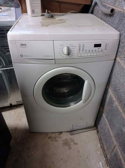 Photo of free washing machine (St Monans KY10) #1