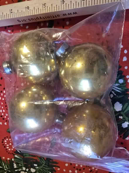 Photo of free Vintage Christmas Ornaments (Gold) (West 7th) #3