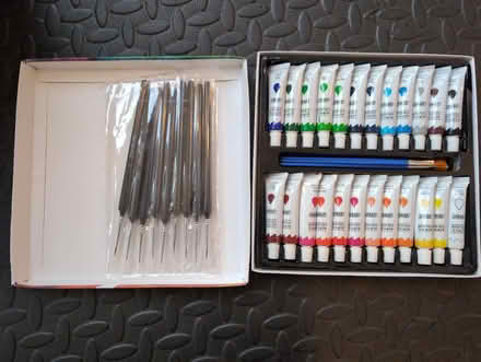 Photo of free 24 acrylic paints with brushes (Stirchley/Kings Heath B30) #2