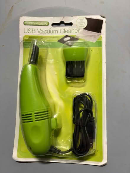 Photo of free USB Vaccum cleaner (Westbury Wilts BA13) #2