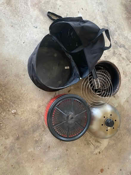 Photo of free Small Charcoal grill (East side of Columbia) #3