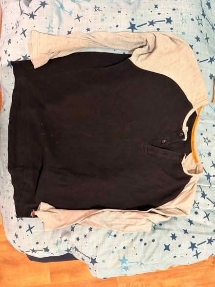 Photo of free T-shirts (B18) #2