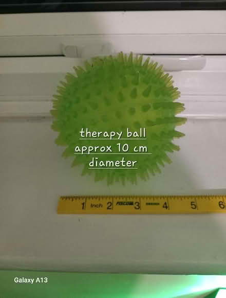 Photo of free Green therapy ball (IP1) #1