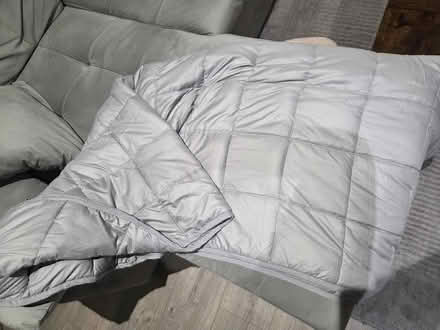 Photo of free Weighted Blanket (CM14 Brentwood) #2