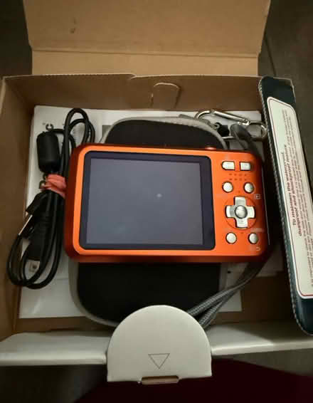 Photo of free Panasonic T525 digital camera (Petworth) #2