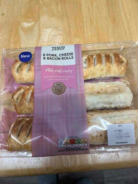 Photo of free Sausage roll with pork cheese and bacon (Knotty Ash L14) #1