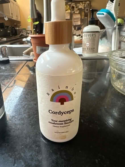 Photo of free Empty bottles for tinctures (NE Seattle) #1