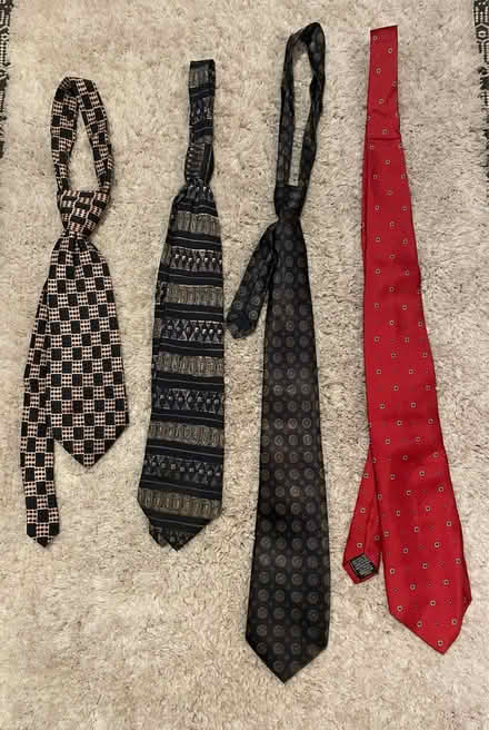 Photo of free Men’s ties x4 (Elephant & Castle) #1