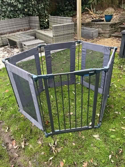 Photo of free Playpen (Cheadle Hulme SK8) #1