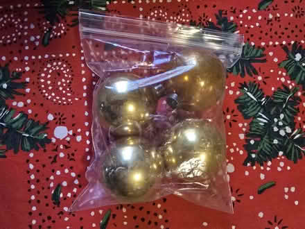 Photo of free Vintage Christmas Ornaments (Gold) (West 7th) #1
