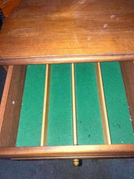 Photo of free Antique Vintage dresser W80cm (ME1) #3