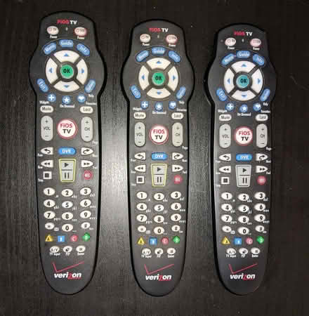 Photo of free 3 Fios TV Remote Controls (Groton) #1