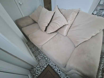 Photo of free Beige sofa (Tong BD4) #1