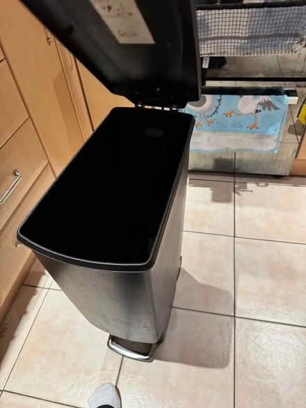 Photo of free Bin (Banbury) #4