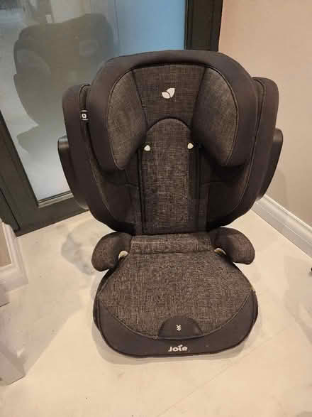 Photo of free 2 x Iso fix car seats (World's End RH15) #1
