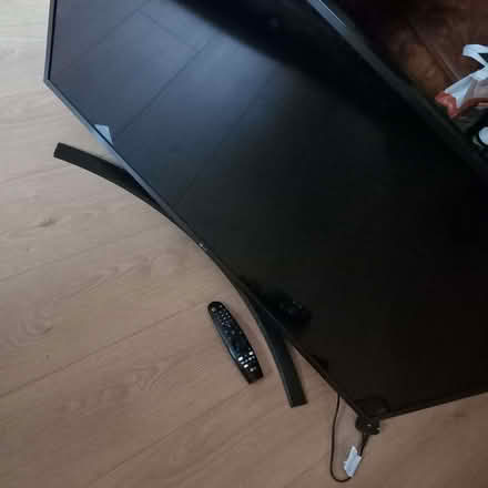 Photo of free Spares or repair LG 43" TV (Low Fell NE9) #1