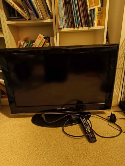 Photo of free TV (Sutton Park DY11) #1