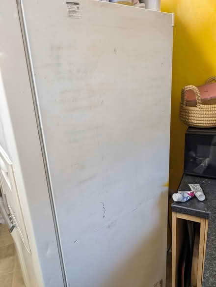 Photo of free American fridge freezer (Micklefield hp13 7je) #2