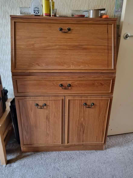 Photo of free Bureau (Bedford) #1