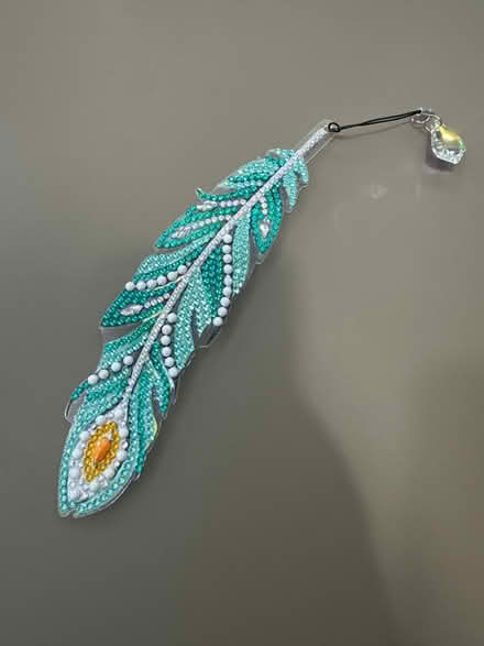Photo of free Rhinestone Bookmark (Redford) #1
