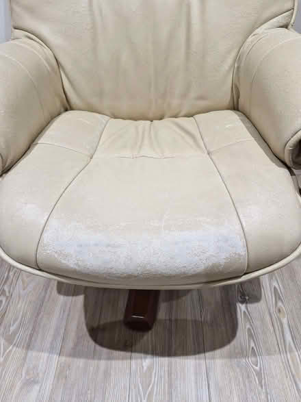 Photo of free Reclining Armchair (CT15) #2