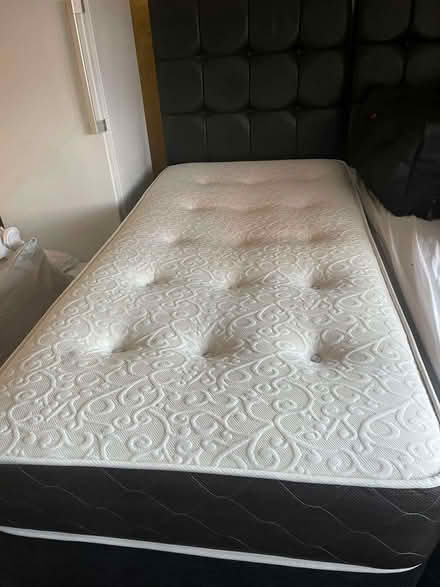 Photo of free 2 single beds (Staincliffe WF17) #2
