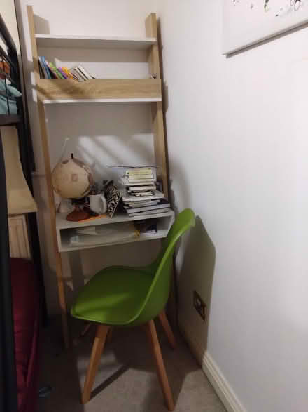Photo of free Desk and chair (Wimbledon SW19) #1