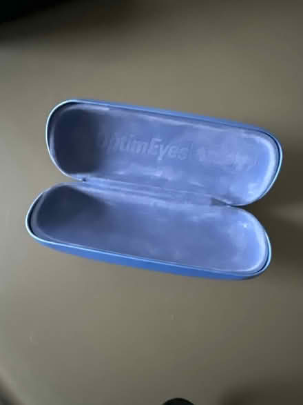 Photo of free Hard Eyeglasses Case (Redford) #2