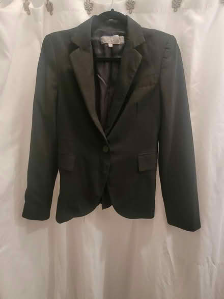 Photo of free Women's Jackets, T-shirts (Upper East Side) #1