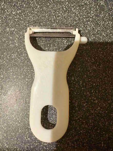 Photo of free Veg Peeler (Southfields SW18) #1