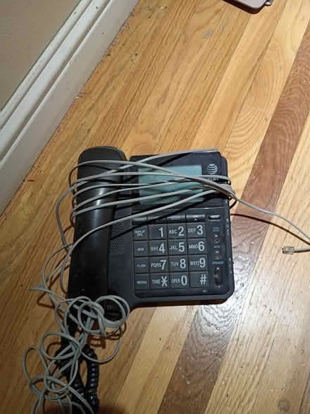 Photo of free Telephone (ATT Landline) (Birdland) #1