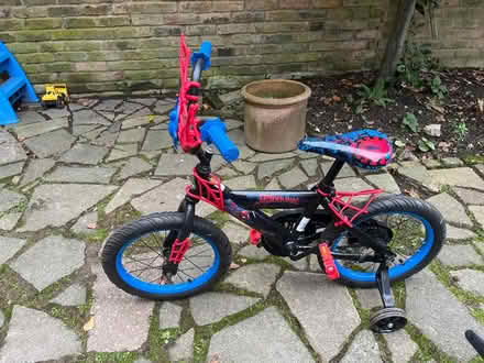 Photo of free Kids 16 inch Spider-Man Bike (Richmond TW9) #1