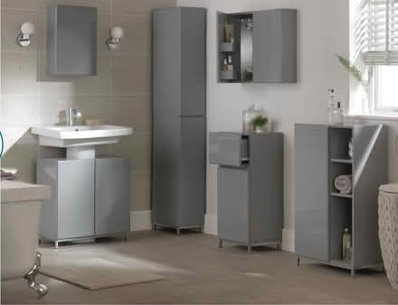 Photo of free Bathroom pedestal cabinet (B5) #3