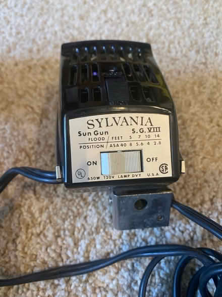 Photo of free Photography/Videography Lights (Norbeck and Layhill Roads) #4