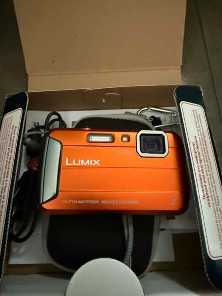 Photo of free Panasonic T525 digital camera (Petworth) #3