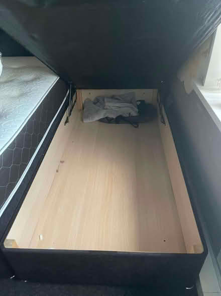 Photo of free 2 single beds (Staincliffe WF17) #1