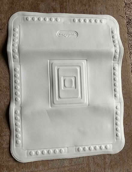 Photo of free Small shower/bath mat (Bisley Road GL5) #1