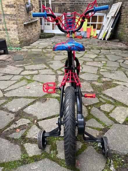 Photo of free Kids 16 inch Spider-Man Bike (Richmond TW9) #3