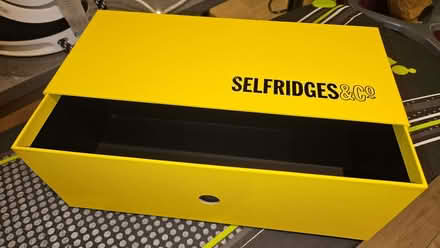 Photo of free Selfridges gift box (Buggs Bottom RG4) #1