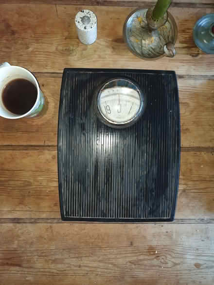 Photo of free Bathroom scales (Forest Hill nr H'dington OX33) #1