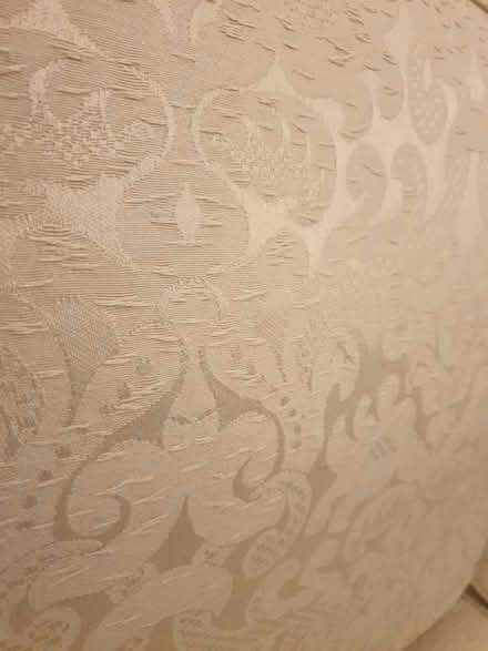 Photo of free 2 Seater Sofa - nice condition (Luton (Icknield / Warden Hill)) #3