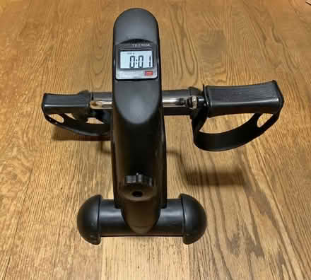 Photo of Mini Exercise Pedal Bike (Erin Mills) #2