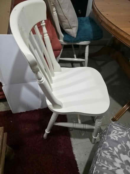 Photo of free 4x White chairs (Swindon Village GL51) #3