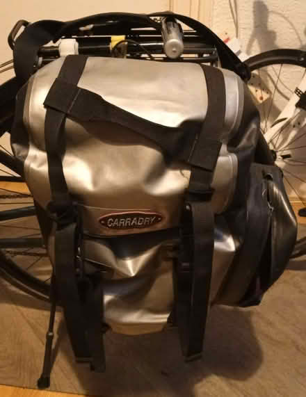 Photo of free Carradry Rear Bicycle Pannier (Moseley B13) #3