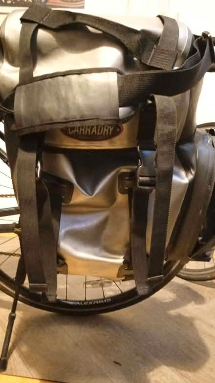 Photo of free Carradry Rear Bicycle Pannier (Moseley B13) #2