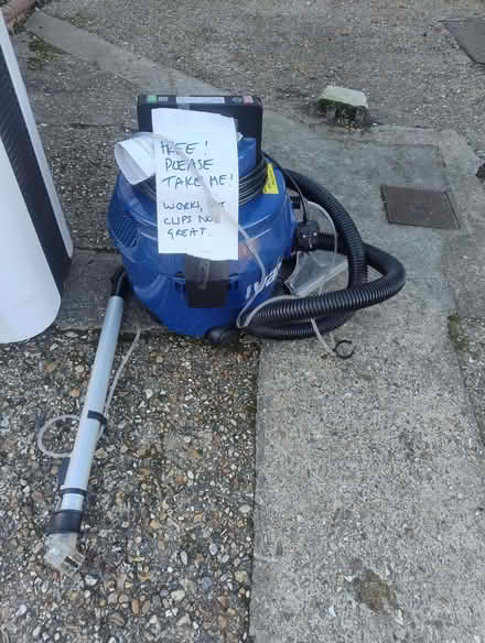 Photo of free Washer vacuum cleaner (Chesham HP5) #1