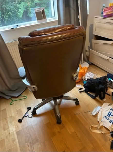 Photo of free Office chair (KT18 7SY) #3