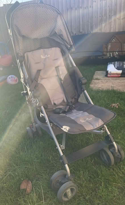 Photo of free silver cross pushchair (Benson, Wallingford) #2