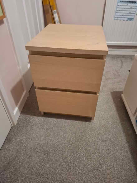 Photo of free Small chest of drawers (2 drawers) (Cogges OX28) #1