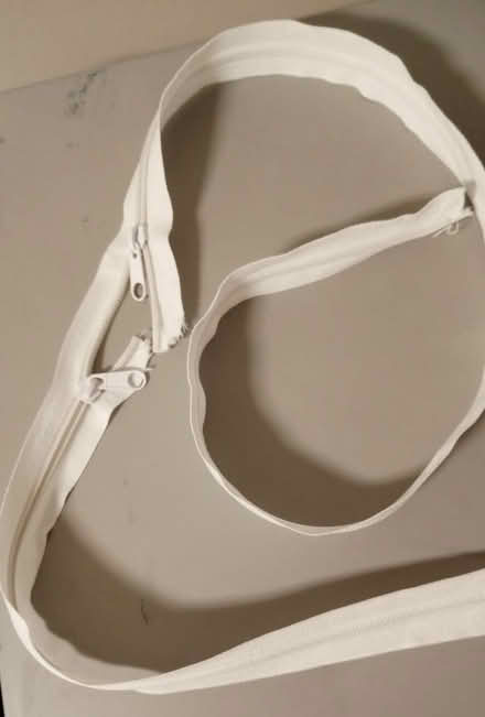 Photo of free Lace, zipper (Chicago, IL) #2